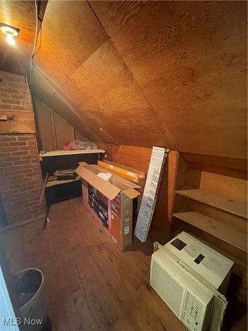 13713 Christine Avenue, Garfield Heights, OH 44105