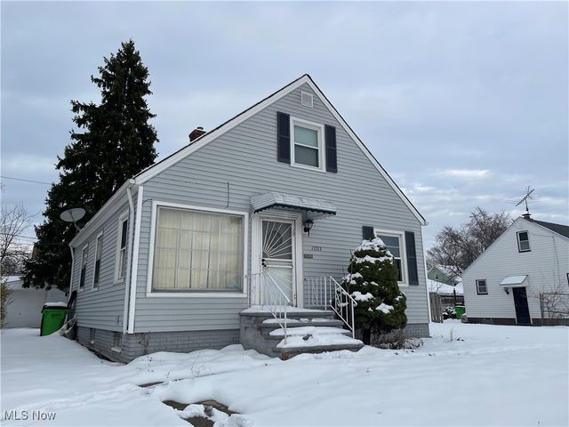 13713 Christine Avenue, Garfield Heights, OH 44105