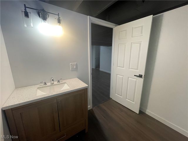 13713 Christine Avenue, Garfield Heights, OH 44105