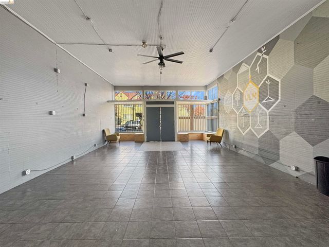 1653-1655 8th Street, Oakland, CA 94607