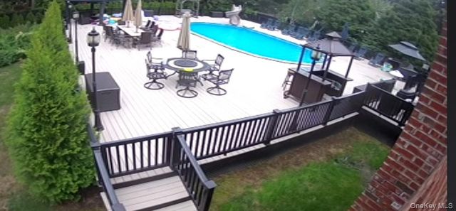 21 Masem Court, Medford, NY 11763