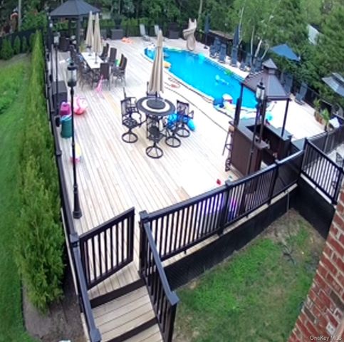 21 Masem Court, Medford, NY 11763