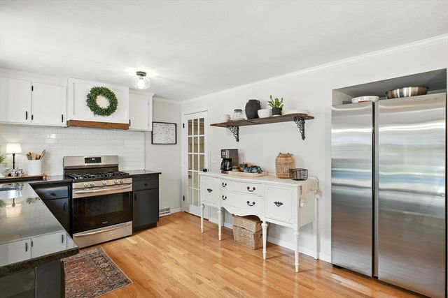 109 Yarmouth Street, Longmeadow, MA 01106