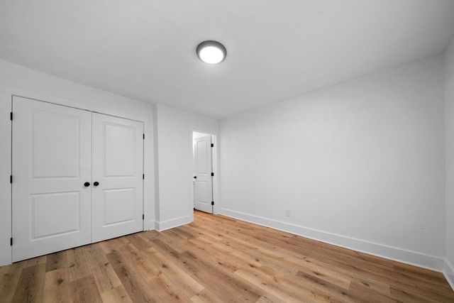 6 W Point Drive SE, Lindale, GA 30147