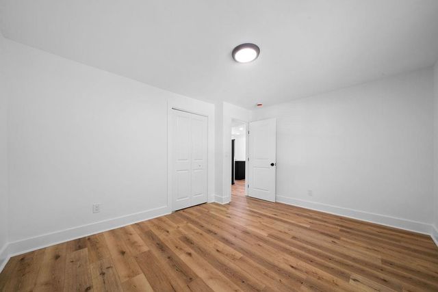 6 W Point Drive SE, Lindale, GA 30147
