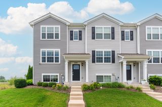 2381 Alison Avenue, Pingree Grove, IL 60140