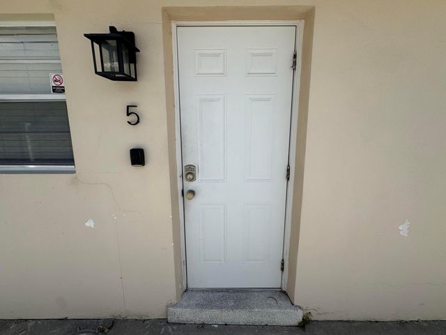 805 NE 23rd Drive, Wilton Manors, FL 33305