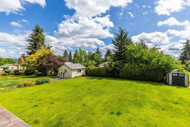 1109 S Union Rd, Spokane, WA 99206