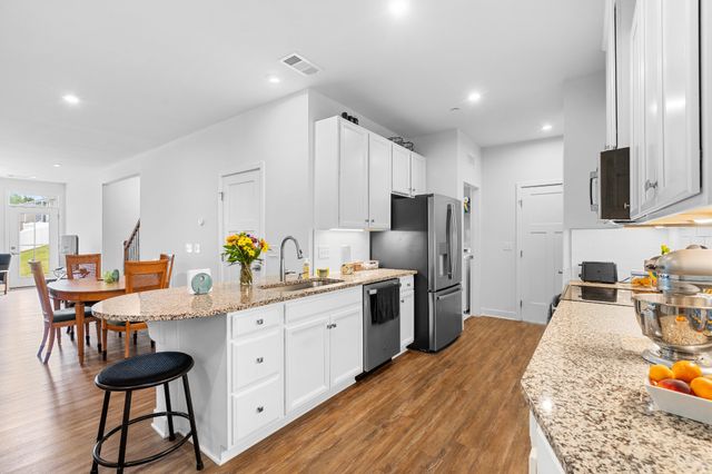 300 Gilchrist St, Spring Hill, TN 37174