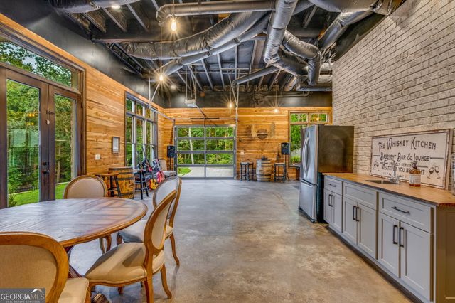 10 Peninsula Way, Dawsonville, GA 30534