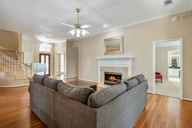 9631 Bavaria Drive, Houston, TX 77070