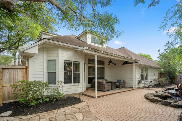9631 Bavaria Drive, Houston, TX 77070