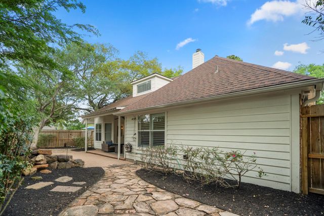 9631 Bavaria Drive, Houston, TX 77070