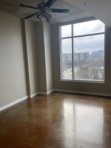 600 12th Ave S Apt 728, Nashville, TN 37203