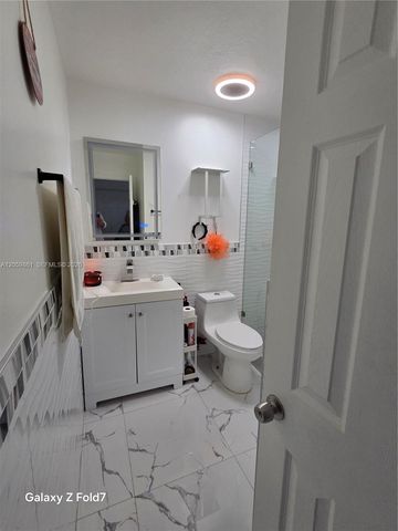 16884 SW 109th Court, Miami, FL 33157