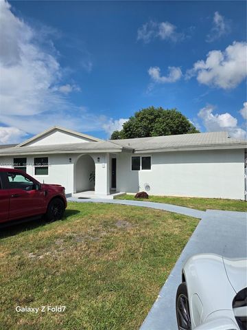 16884 SW 109th Court, Miami, FL 33157