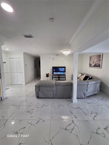 16884 SW 109th Court, Miami, FL 33157
