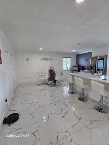 16884 SW 109th Court, Miami, FL 33157