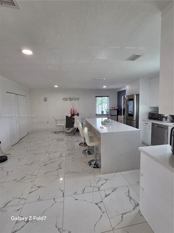 16884 SW 109th Court, Miami, FL 33157