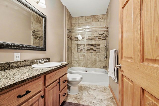 2628 Brownwood Trail, Midland, MI 48642
