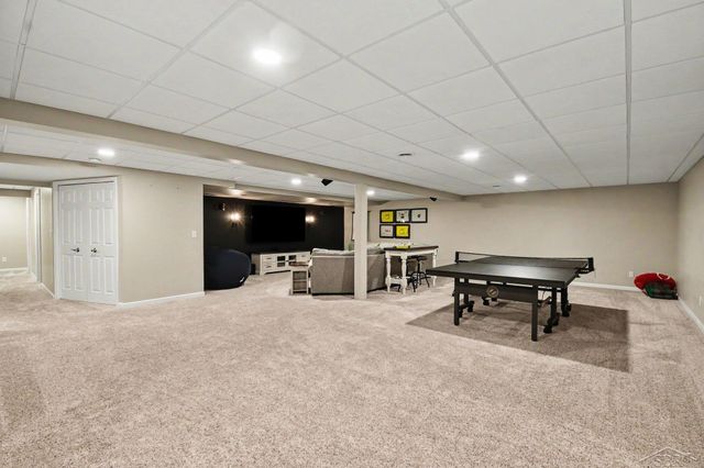 2628 Brownwood Trail, Midland, MI 48642