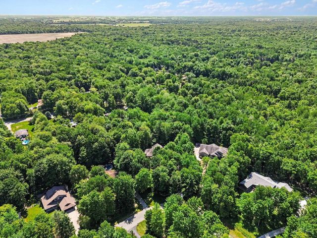 2628 Brownwood Trail, Midland, MI 48642