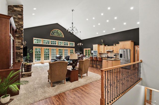 2628 Brownwood Trail, Midland, MI 48642