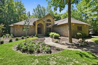 2628 Brownwood Trail, Midland, MI 48642