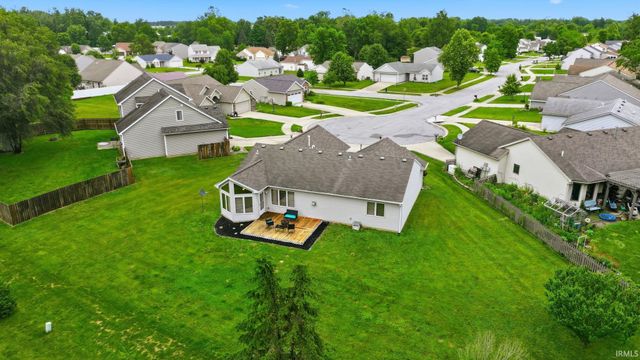 4223 Three Oaks Drive, Fort Wayne, IN 46809