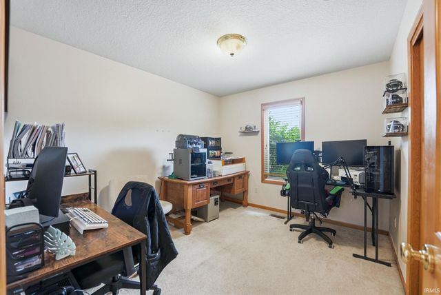 4223 Three Oaks Drive, Fort Wayne, IN 46809