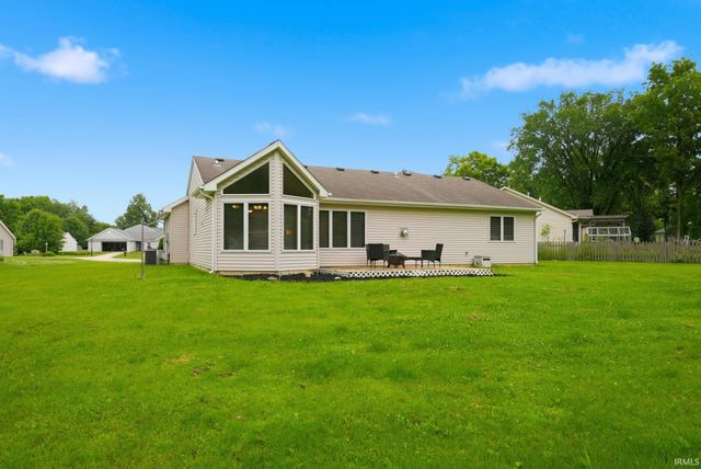 4223 Three Oaks Drive, Fort Wayne, IN 46809