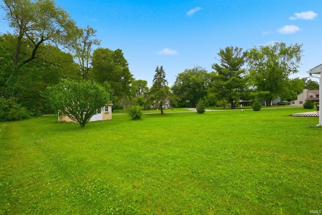4223 Three Oaks Drive, Fort Wayne, IN 46809