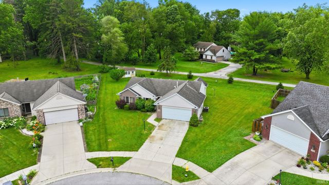 4223 Three Oaks Drive, Fort Wayne, IN 46809