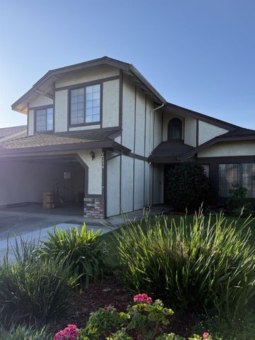 2056 Elwin Way, Modesto, CA 95350