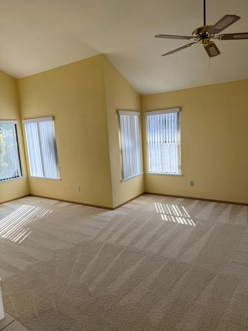 2056 Elwin Way, Modesto, CA 95350