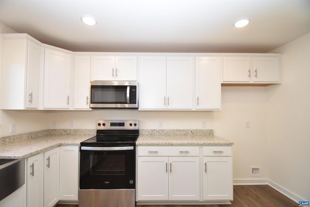Rd Kd4, Scottsville, VA 24590
