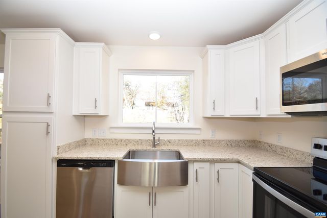 Rd Kd4, Scottsville, VA 24590