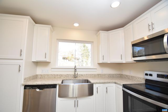 Rd Kd4, Scottsville, VA 24590