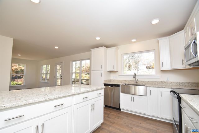 Rd Kd4, Scottsville, VA 24590