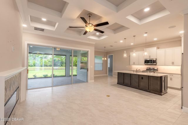 61 N Riverwalk Drive, Palm Coast, FL 32137