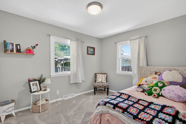618 SE Lawrence Drive, Ankeny, IA 50021