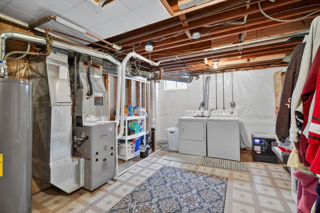 618 SE Lawrence Drive, Ankeny, IA 50021