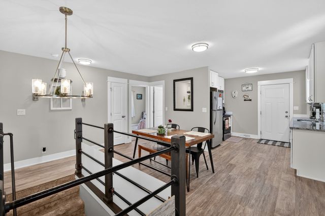 618 SE Lawrence Drive, Ankeny, IA 50021