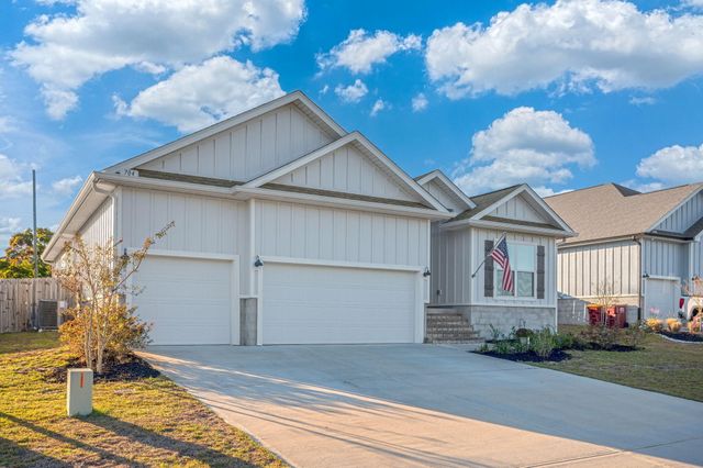 704 Quintana Street, Crestview, FL 32539