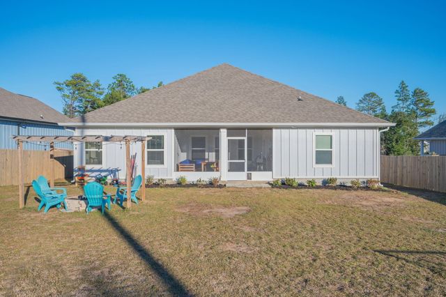 704 Quintana Street, Crestview, FL 32539