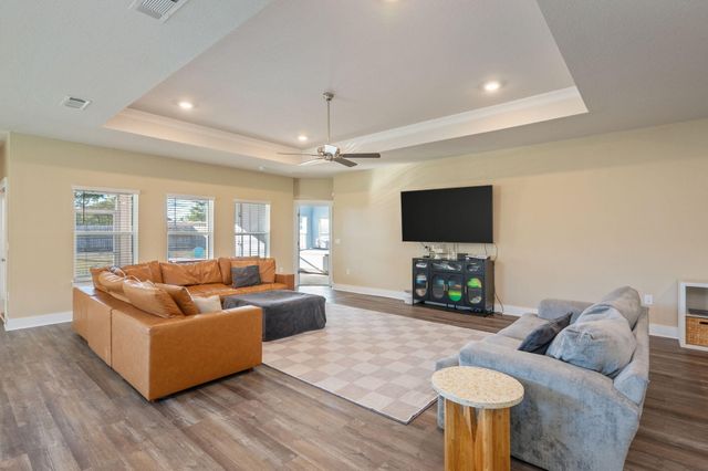 704 Quintana Street, Crestview, FL 32539