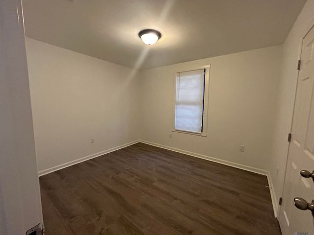 4925 Jefferson Ave, Baton Rouge, LA 70802