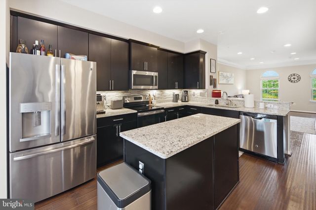120 S OLDHAM ST, Baltimore, MD 21224
