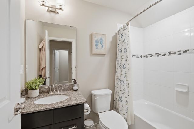 120 S OLDHAM ST, Baltimore, MD 21224
