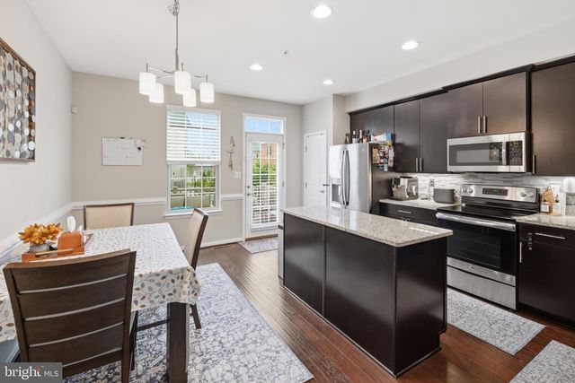 120 S OLDHAM ST, Baltimore, MD 21224